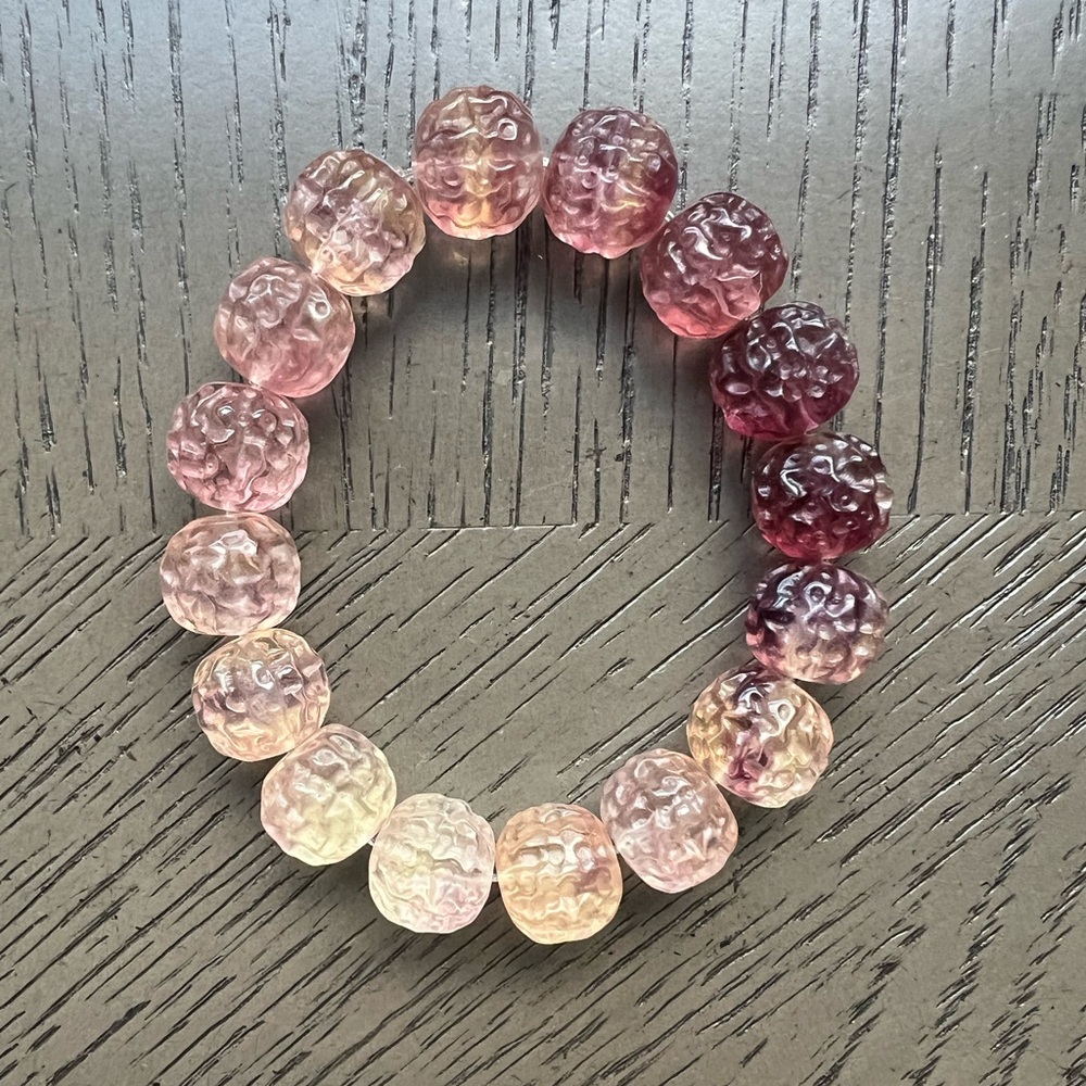 Beautiful fluorite bracelet 12mm SIZE 6.25’ ( See pictures) - Picture 2 of 8